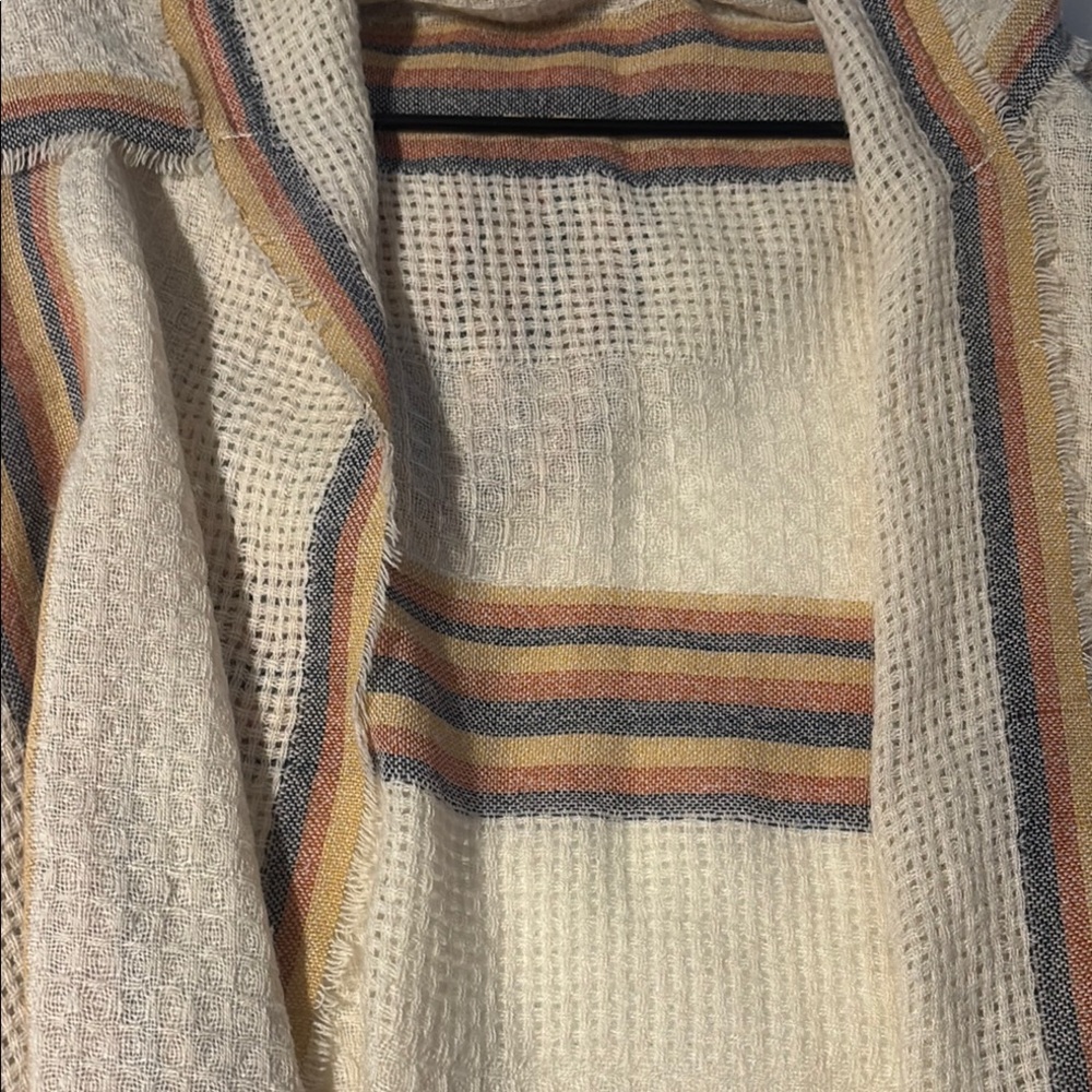Free people hooded shawl - Picture 4 of 7